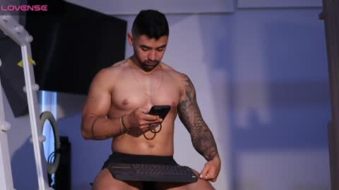 soy mike online show from 12-20-24, 08:23