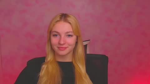 Melanie online show from 12-24-24, 06:55