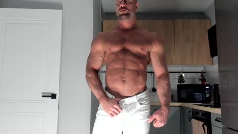 _miles19 online show from 04-09-26, 12:21