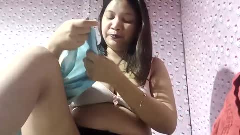 Snapshot of _milkytitsmomxx_ chatting on 12-30-24, 07:32 _milkytitsmomxx_ online show from 12-30-24, 07:32