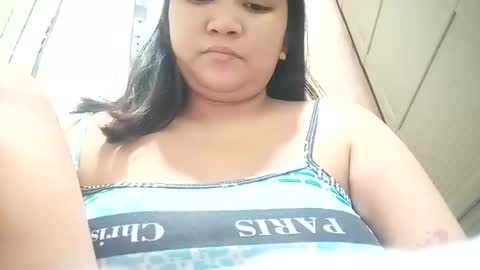 Snapshot of _milkytitsmomxx_ chatting on 03-14-26, 06:13 _milkytitsmomxx_ online show from 03-14-26, 06:13