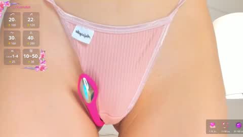 Kim online show from 11-19-25, 05:07