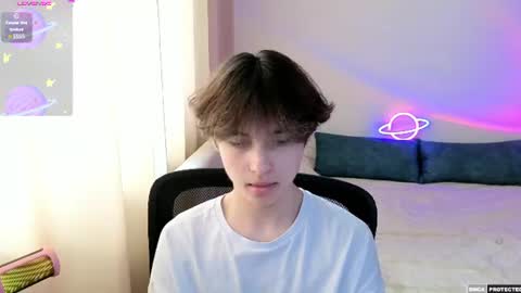 Snapshot of _milway_ chatting on 06-21-26, 01:13 Luka online show from 06-21-26, 01:13