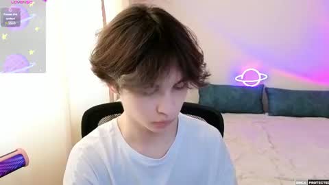 Snapshot of _milway_ chatting on 06-28-26, 04:13 Luka online show from 06-28-26, 04:13