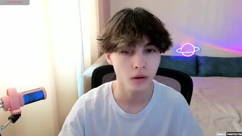 Snapshot of _milway_ chatting on 07-13-26, 01:03 Luka online show from 07-13-26, 01:03