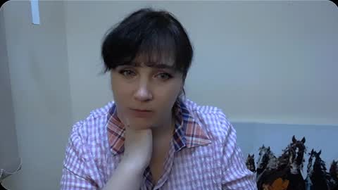 Snapshot of _miranda_sun chatting on 12-23-24, 12:08 Miranda online show from 12-23-24, 12:08