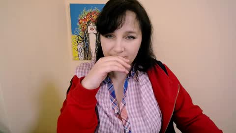 Snapshot of _miranda_sun chatting on 01-18-25, 02:33 Miranda online show from 01-18-25, 02:33
