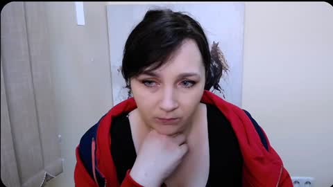 Snapshot of _miranda_sun chatting on 01-28-25, 10:34 Miranda online show from 01-28-25, 10:34