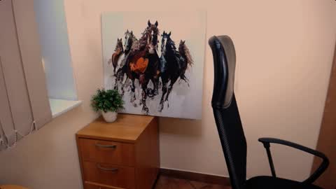 Snapshot of _miranda_sun chatting on 10-10-25, 07:18 Miranda online show from 10-10-25, 07:18