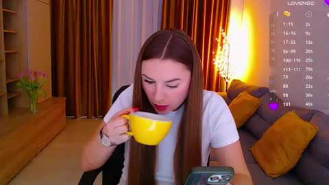 Mia online show from 01-08-26, 10:06