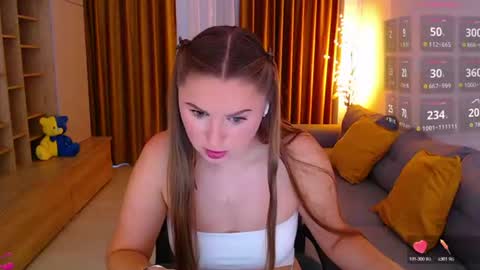 Snapshot of _miss_mia chatting on 07-25-26, 05:16 Mia online show from 07-25-26, 05:16