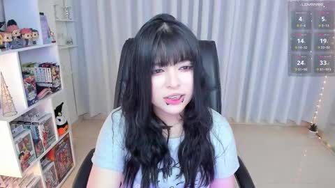 Hanna  Idependent Model   online show from 11-11-25, 06:35