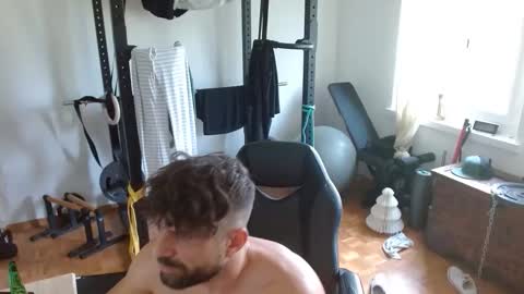 BENJI online show from 05-18-26, 03:18
