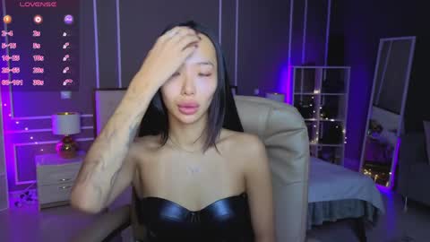  MIURA  online show from 04-07-26, 01:06