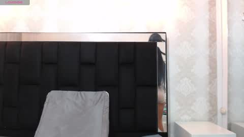 Snapshot of _mollyy chatting on 01-17-25, 07:38 Molly online show from 01-17-25, 07:38