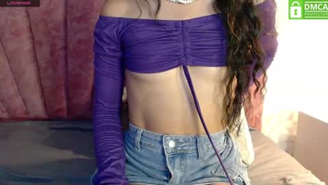 Snapshot of _mollyy chatting on 02-06-25, 04:14 Molly online show from 02-06-25, 04:14