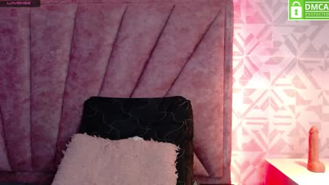 Snapshot of _mollyy chatting on 03-07-25, 05:51 Molly online show from 03-07-25, 05:51