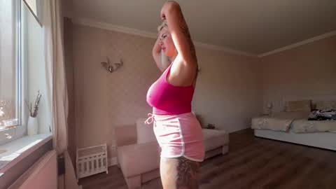 Francine Aisi Morpho - a genus of blue butterflies. online show from 10-20-25, 10:05