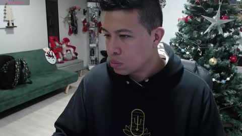 Panda  online show from 12-05-25, 02:09