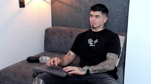 _mrcock_ online show from 02-15-26, 08:46