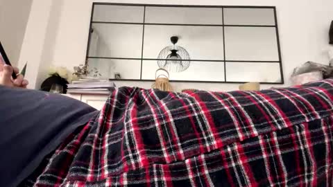 Snapshot of _muestroverga chatting on 11-09-25, 12:03 _muestroverga online show from 11-09-25, 12:03