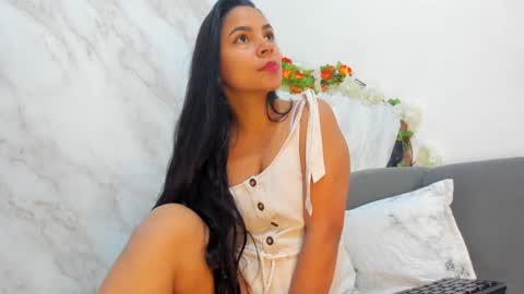 Snapshot of _nanny_1 chatting on 12-21-24, 10:19 Nanny online show from 12-21-24, 10:19