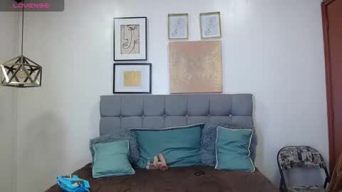 _naomi_s online show from 03-22-26, 01:58