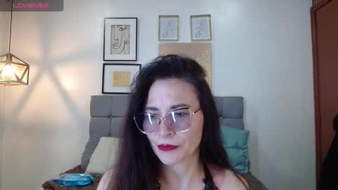 _naomi_s online show from 03-25-26, 01:39