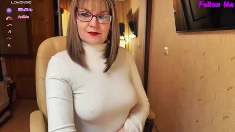 Snapshot of _natali_ chatting on 03-15-26, 07:25 MagicWoman online show from 03-15-26, 07:25