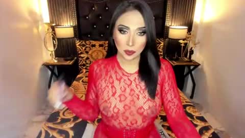 _natashacooper_ online show from 06-29-26, 10:15