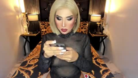 _natashacooper_ online show from 06-30-26, 09:32