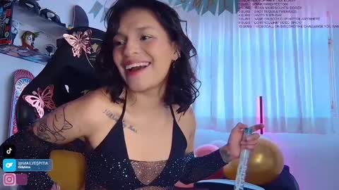 Snapshot of _nickmai chatting on 01-11-25, 05:51 Mai MODEL INDEPENT online show from 01-11-25, 05:51