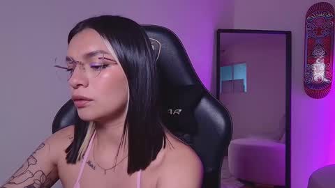 Snapshot of _nickmai chatting on 11-04-25, 09:58 Mai MODEL INDEPENT online show from 11-04-25, 09:58