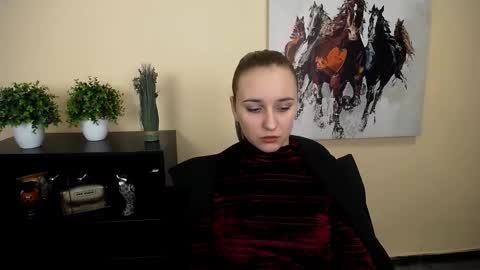 Snapshot of _nicole_new chatting on 11-02-25, 09:22 Nica online show from 11-02-25, 09:22