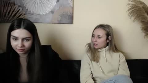 Nica online show from 11-07-25, 11:32