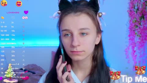 Snapshot of _nika_kik chatting on 12-18-24, 12:29 Nika online show from 12-18-24, 12:29