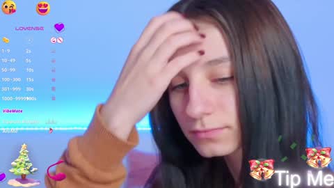 Snapshot of _nika_kik chatting on 12-19-24, 11:18 Nika online show from 12-19-24, 11:18