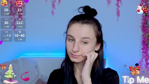Snapshot of _nika_kik chatting on 12-27-24, 01:18 Nika online show from 12-27-24, 01:18