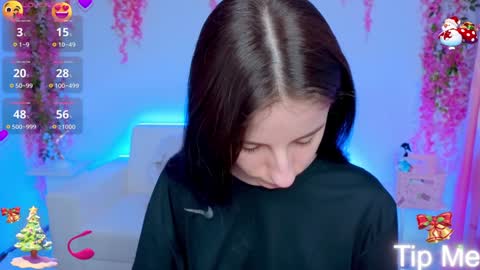 Snapshot of _nika_kik chatting on 12-30-24, 07:59 Nika online show from 12-30-24, 07:59