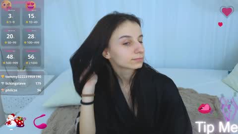Snapshot of _nika_kik chatting on 01-07-25, 01:35 Nika online show from 01-07-25, 01:35