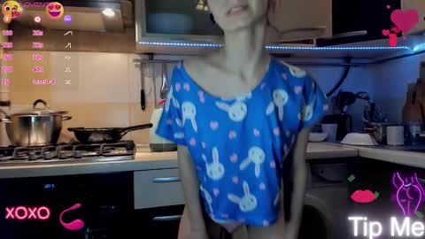 Snapshot of _nika_kik chatting on 02-28-25, 07:56 Nika online show from 02-28-25, 07:56