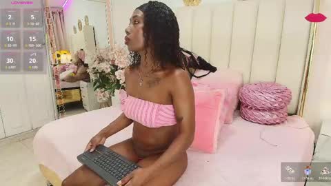  ninafox online show from 06-05-26, 08:03