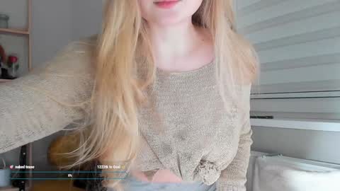 Snapshot of _o0o__ chatting on 01-19-25, 09:34  Adalin  online show from 01-19-25, 09:34