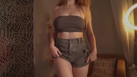 Snapshot of _o0o__ chatting on 10-30-25, 09:04  Adalin  online show from 10-30-25, 09:04