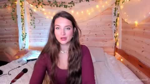 Olivia Wolf  online show from 03-15-26, 08:48