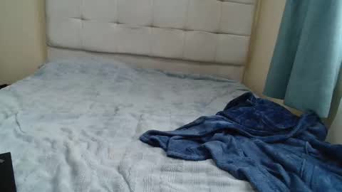 Peach online show from 04-27-26, 08:56