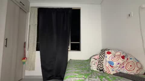 Snapshot of _peachyboy chatting on 07-13-26, 03:53 esteban online show from 07-13-26, 03:53