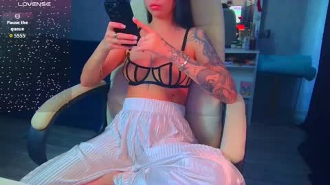 Ilona online show from 04-20-26, 06:38