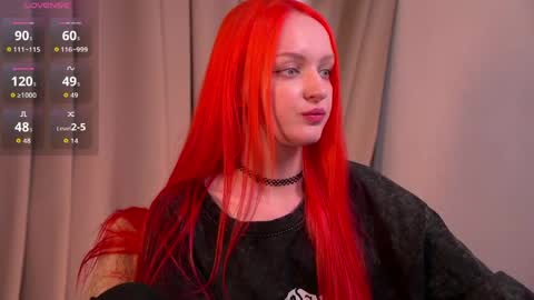 Maisie online show from 06-07-26, 02:43