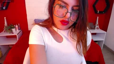 Laura online show from 01-05-26, 07:06